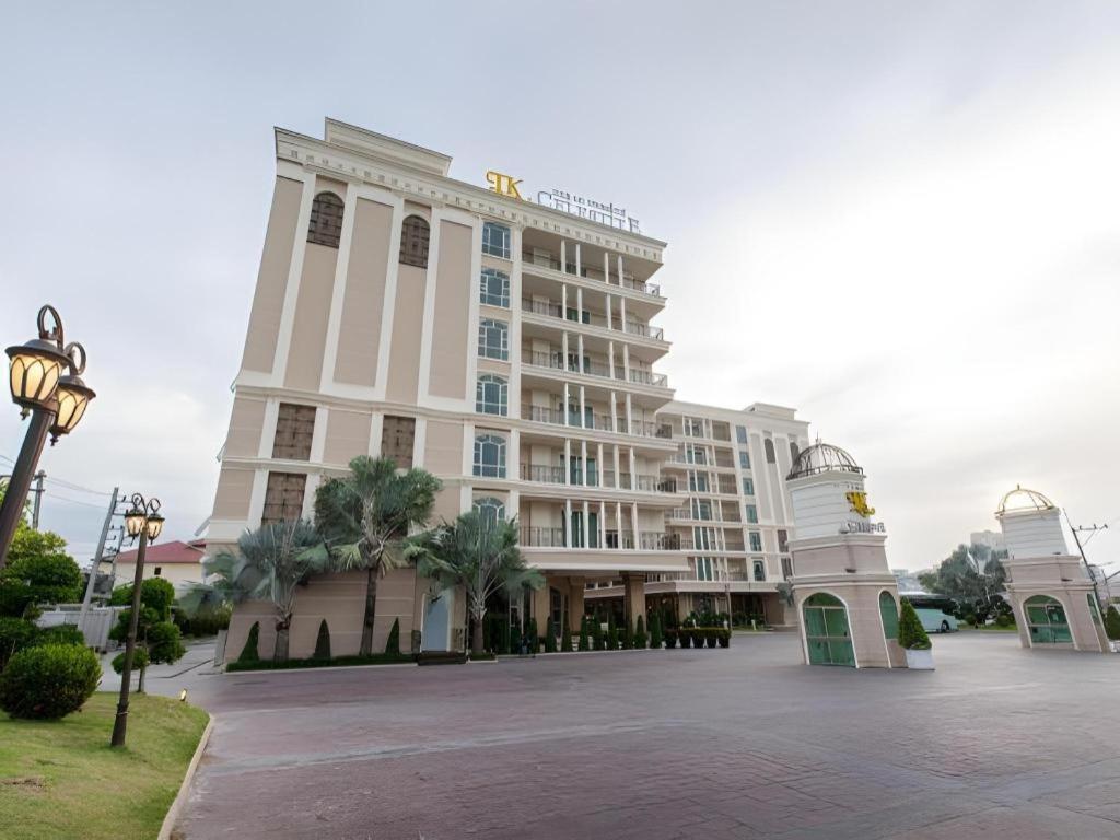 Lk Celestite Hotel Pattaya Exterior photo
