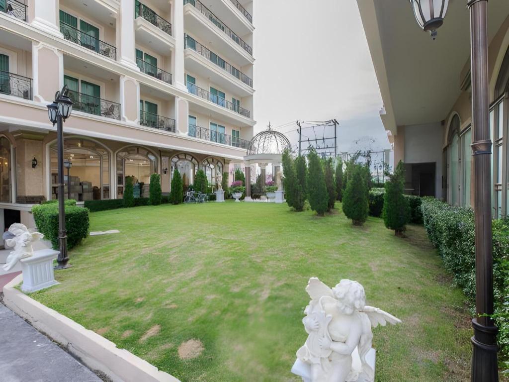 Lk Celestite Hotel Pattaya Exterior photo